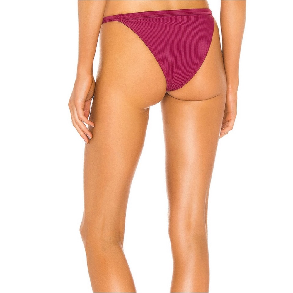 Revolve x Lovewave navy blue ribbed Angie bikini bottoms NWT, size large - Picture 11 of 12